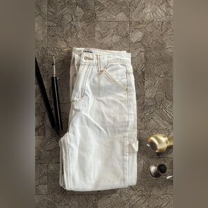 Size medium Aili Artisan jeans